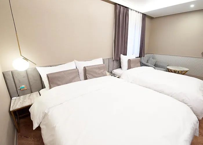 Hotel 사직 덴바스타 시그니처 3*